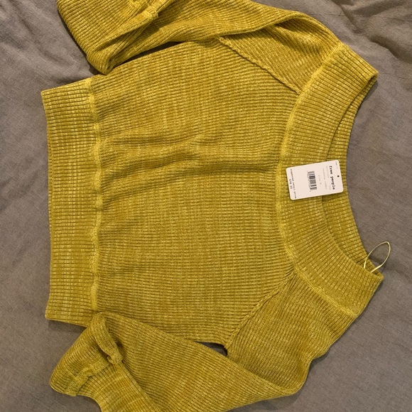Free People Off The Shoulder Sweater - Picture 2 of 2